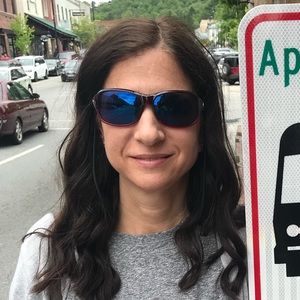 Meet your Posher, Nancy